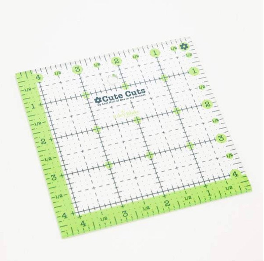 Lori Holt Cute Cuts™ Ruler 4 1/2" x 4 1/2"
