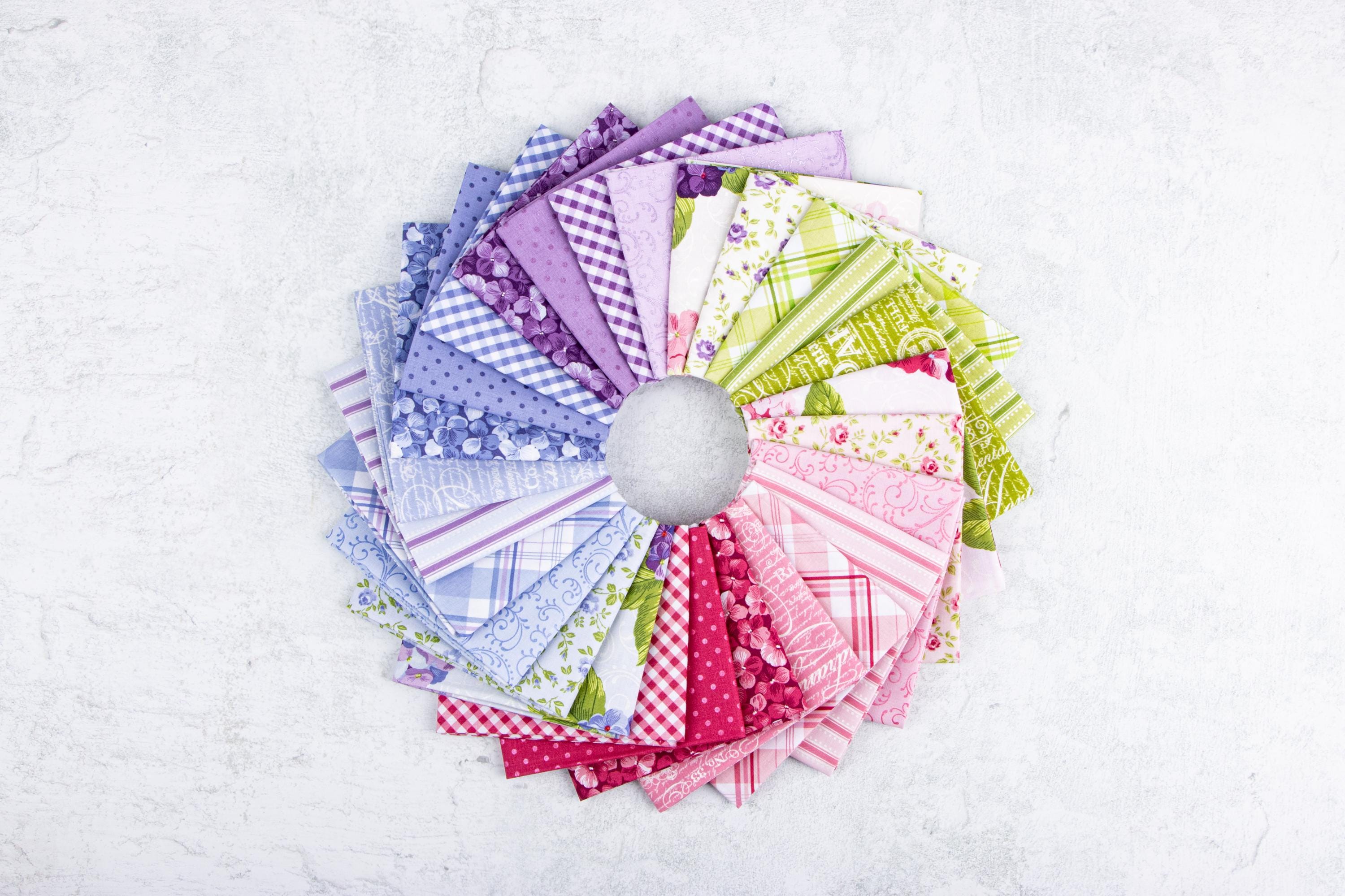 PREORDER Riley Blake Hydrangeas in the Garden  Fat Quarter Bundle - floral fabric