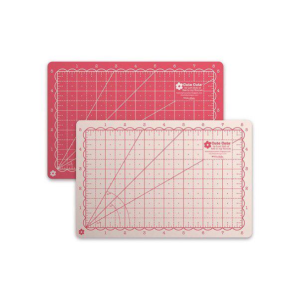 PREORDER Lori Holt Cute Cuts Cutting Mat 5” X 8”