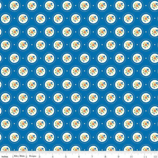 PREORDER Riley Blake Summers in Town Fat Quarter Bundle - floral fabric